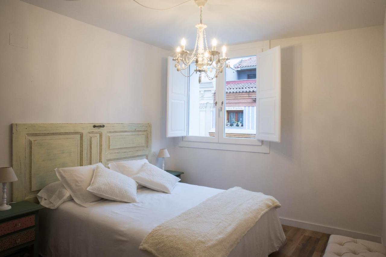 Apartamentos Almada Saragossa Zewnętrze zdjęcie