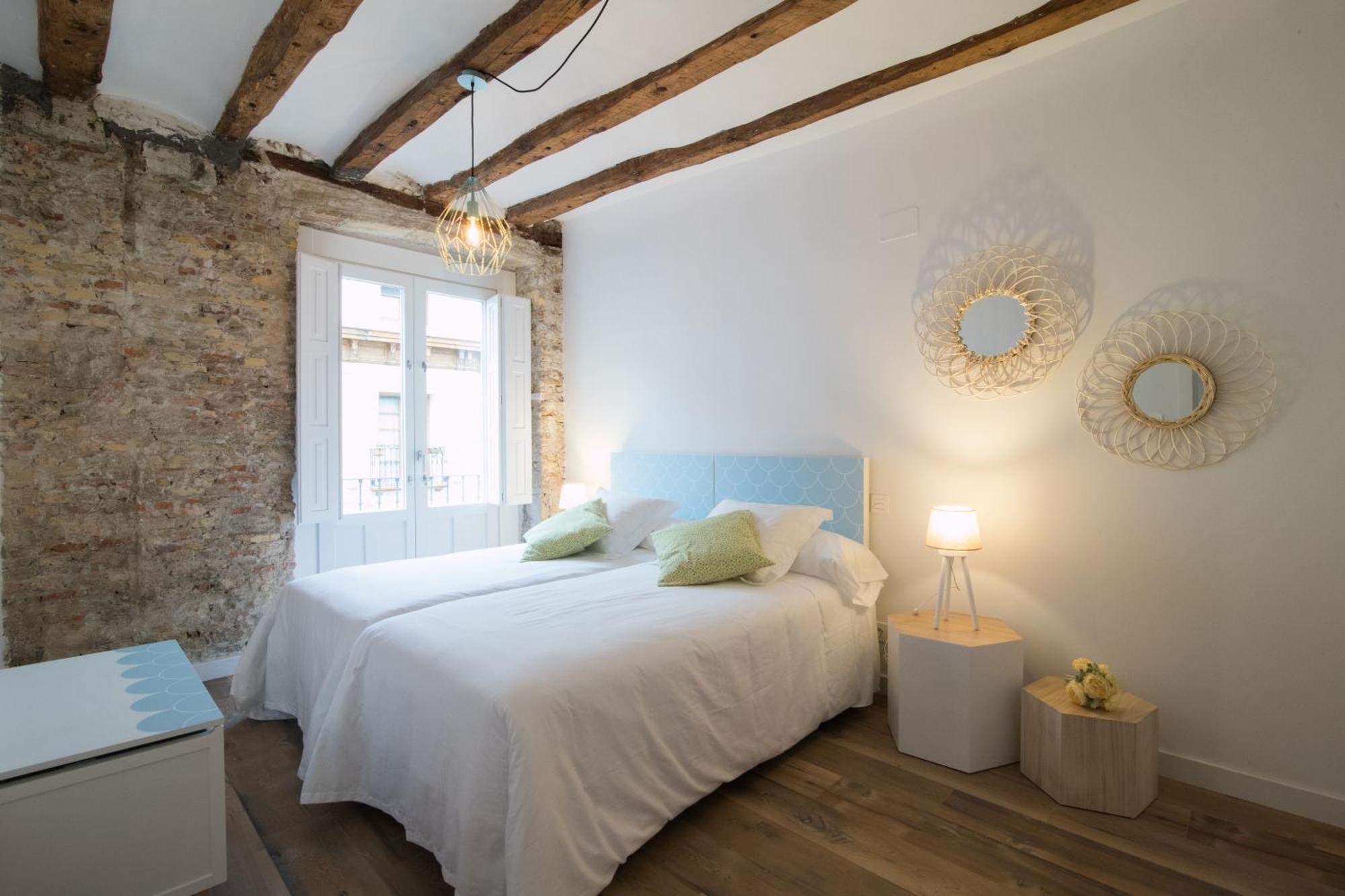 Apartamentos Almada Saragossa Zewnętrze zdjęcie